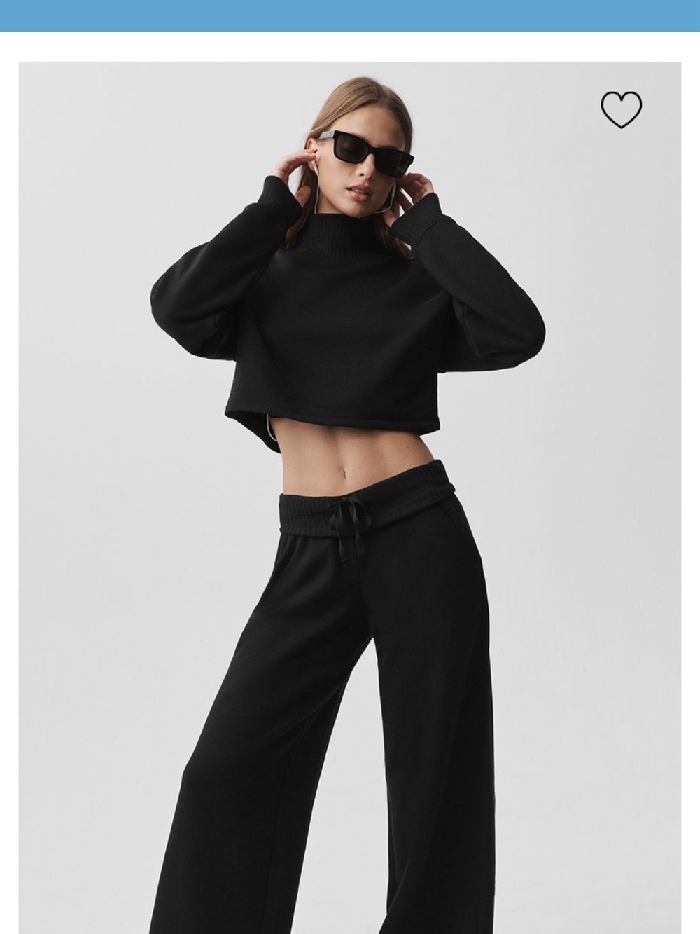 Alo Black Serenity Cropped Sweat Shirt